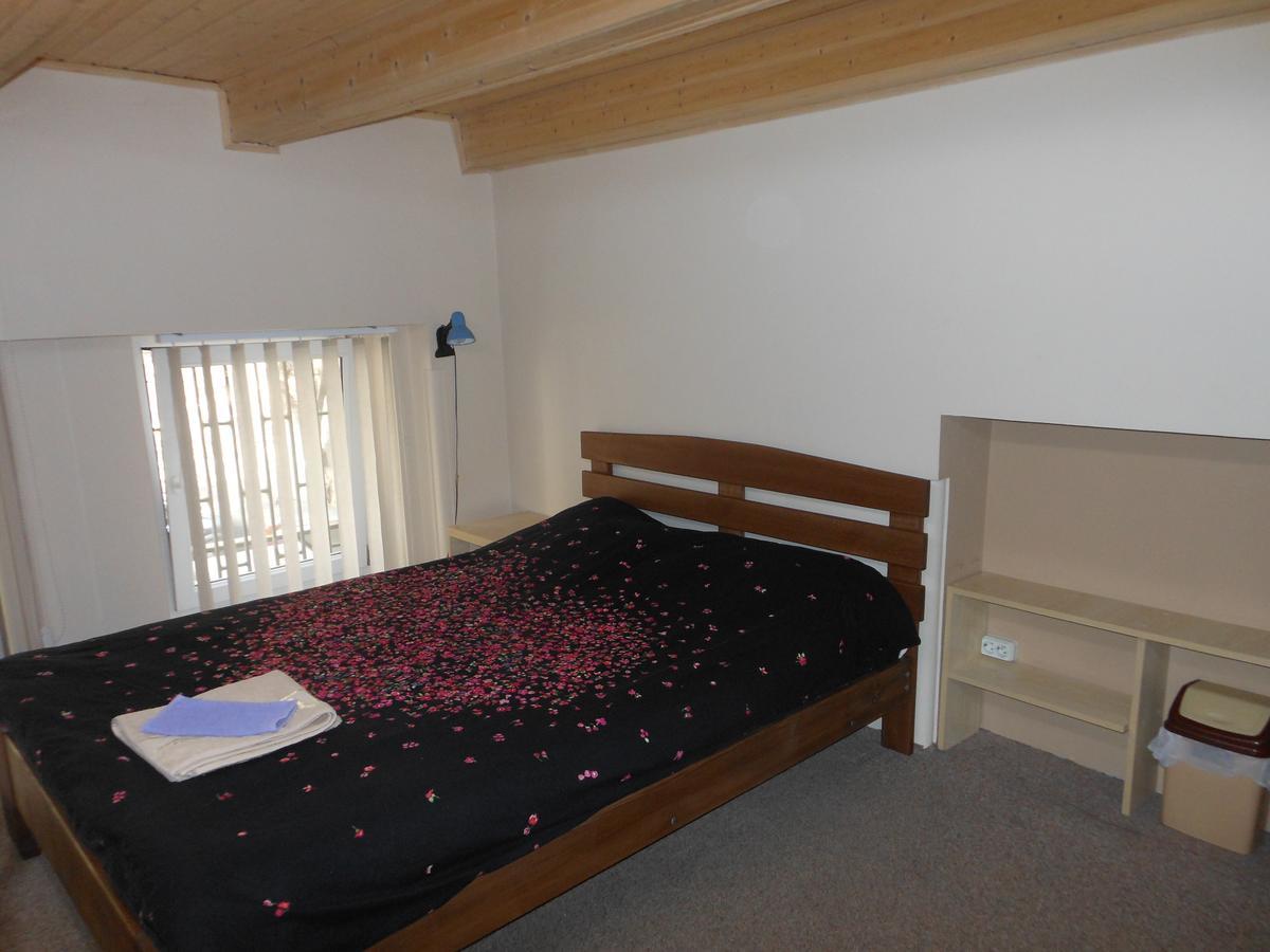 Guesthouse Rest Tiflis Dış mekan fotoğraf
